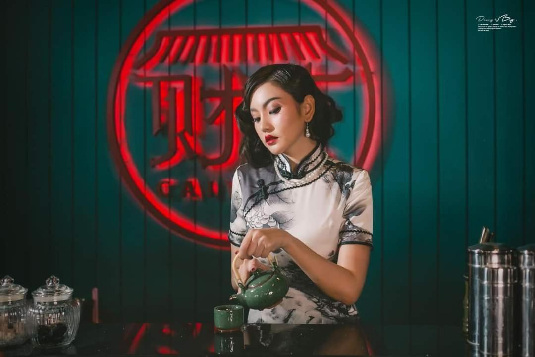 Caiyong Hometel & Cafe'S Studio Bangkok Exteriör bild